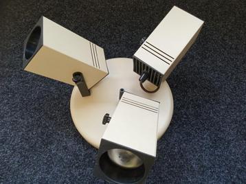 plafondplaat 27 cm  met 3 richtspots beige beschikbaar voor biedingen
