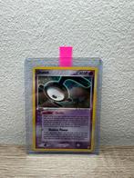 Unown EX Unseen Forces Holo Rare #E/28 NM Swirl links onder, Ophalen of Verzenden, Zo goed als nieuw