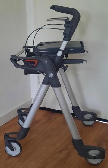 Rollator Merk: Topro Hestia Binnen rollator ( 7.1 kg ! ) beschikbaar voor biedingen