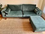 Groene, velvet bank met hocker, Huis en Inrichting, Banken | Bankstellen, Ophalen, Gebruikt, Vintage, 75 tot 100 cm