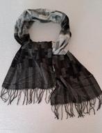 Grijs-zwarte warme, zachte sjaal (1.60m), Cashmink, Ophalen of Verzenden, Sjaal, Zo goed als nieuw