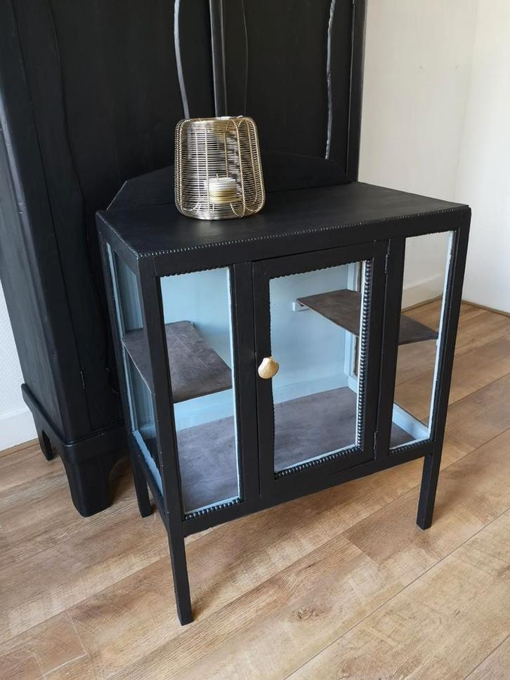Antiek theekastje, Huis en Inrichting, Kasten | Vitrinekasten, Zo goed als nieuw, Minder dan 100 cm, 50 tot 100 cm, 25 tot 50 cm