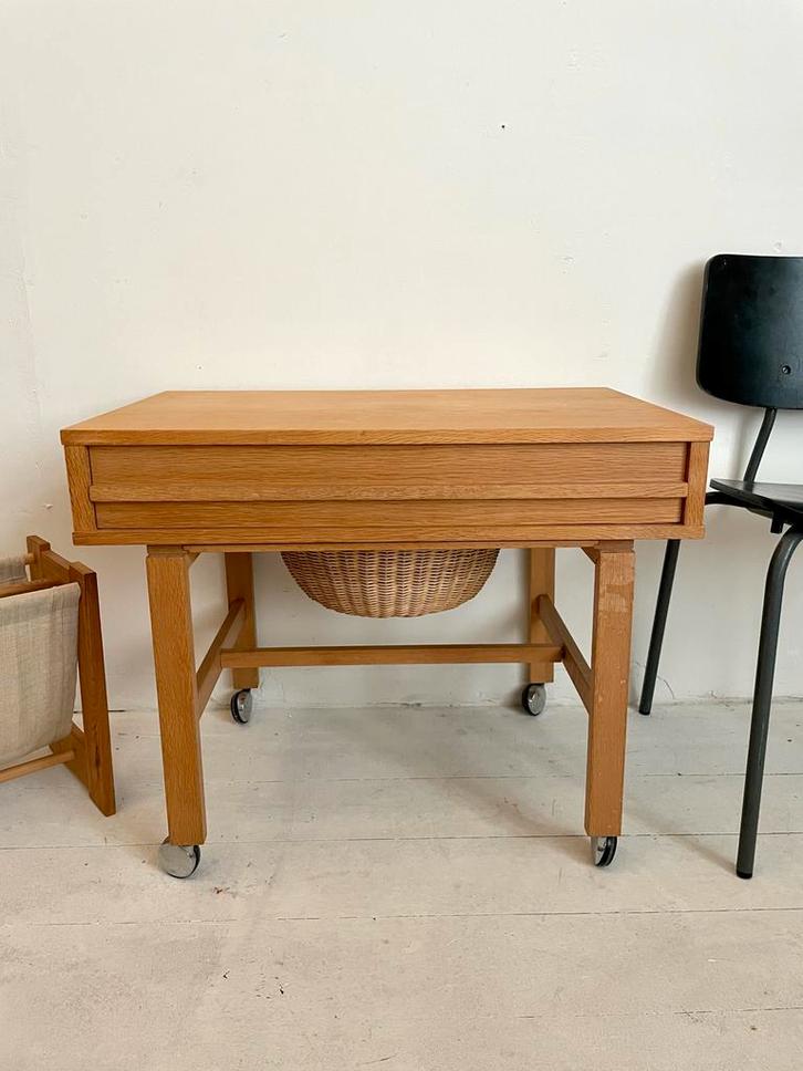 Vintage Scandinavisch Brei-Tafeltje / bijzettafel - Jaren 70, Hobby en Vrije tijd, Breien en Haken, Gebruikt, Breien, Overige typen