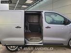 Opel Vivaro 120PK Automaat L1H1 Trekhaak Navi Airco Cruise C, Auto's, Bestelauto's, Automaat, Stof, Gebruikt, Euro 6