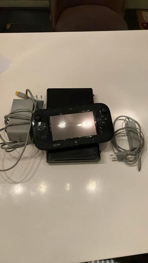 Wii U + 62 games, Spelcomputers en Games, Spelcomputers | Nintendo Wii U, Zo goed als nieuw, Met games, Ophalen