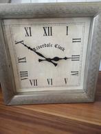 Riverdale Klok -, Ophalen of Verzenden, Gebruikt, Analoog, Wandklok
