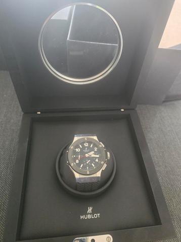 Mooi tijdloos Hublot horloge te koop. beschikbaar voor biedingen