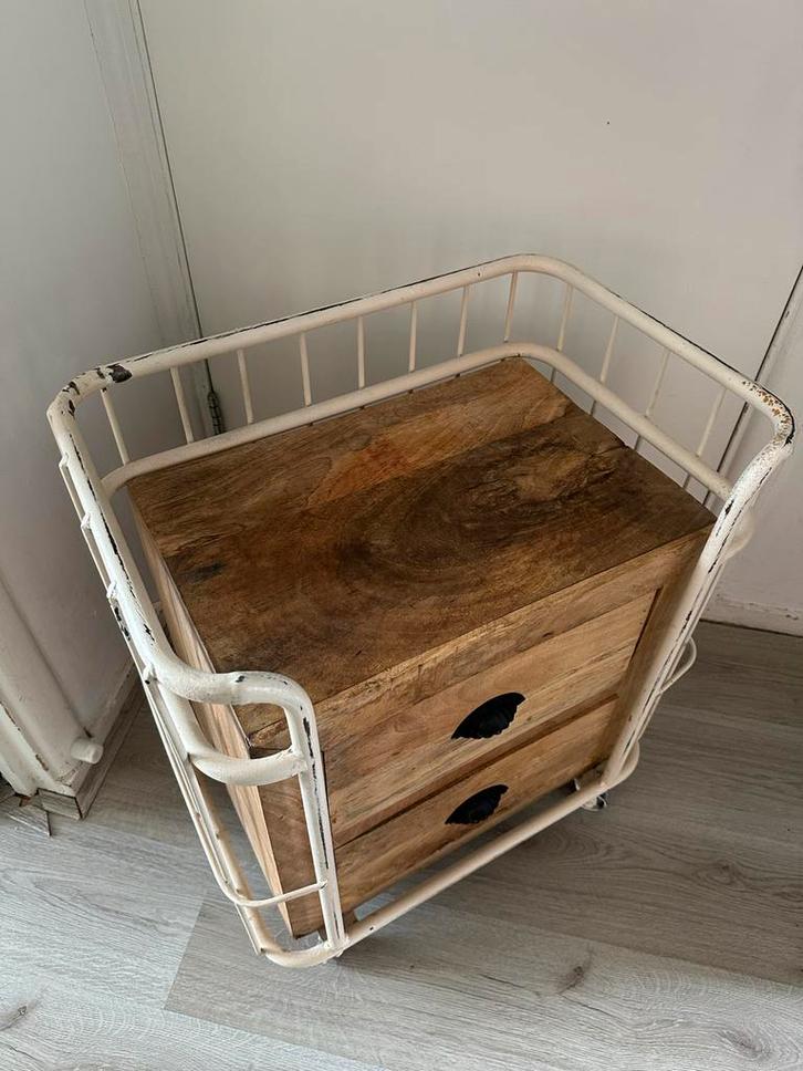 Houten Nachtkastje/Planten Standaard, Huis en Inrichting, Kasten | Ladekasten, Gebruikt, Minder dan 100 cm, 50 tot 100 cm, 25 tot 50 cm
