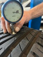 225-40-18 banden uniroyal, Ophalen of Verzenden