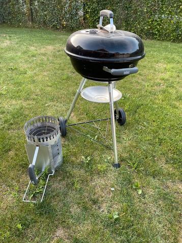 Weber kettle BBQ met deksel + brikettenstarter beschikbaar voor biedingen