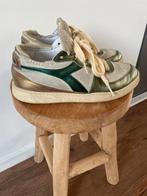 Diadora Sneakers - Gedragen, maar nog goed!, Kleding | Dames, Schoenen, Ophalen of Verzenden, Gedragen, Groen, Sneakers of Gympen