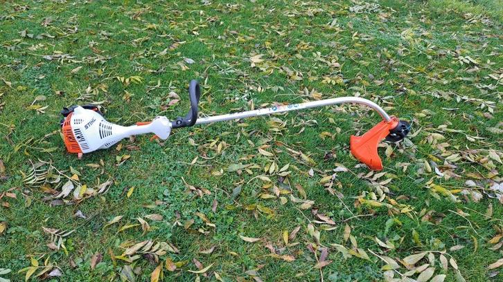Stihl FS 38 benzine grastrimmer, Tuin en Terras, Grastrimmers, Gebruikt, Benzine, 10 tot 30 cm, Ophalen