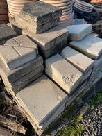 Dikke betontegels 60x60x8 cm - €0,60 per stuk, Gebruikt, Ophalen of Verzenden, Minder dan 5 m², Beton