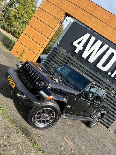 Jeep Gladiator 3.0 V6 AUT 5 PERS MULTI CARGO -VAN- LEDER /NA, Auto's, Jeep, Te koop, Gladiator, ABS, Achteruitrijcamera, Airbags