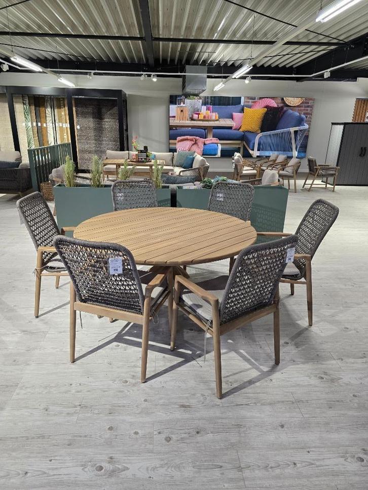 Accacia houten tuinset 7 delig showmodel te koop, Tuin en Terras, Tuinsets en Loungesets, Zo goed als nieuw, Tuinset, Hout, 6 zitplaatsen