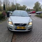 Volvo V50 1.6 D2 Drive 2011 Wit, Auto's, Voorwielaandrijving, 4 cilinders, 1290 kg, Wit