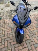 Yamaha tzr50 gele plaat met papieren bieden mag, Fietsen en Brommers, Scooters | Yamaha, Ophalen, Tweetakt, Gebruikt, Overige modellen