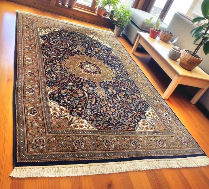 Perzisch tapijt handgeknoopt Oosters vloerkleed, Huis en Inrichting, Stoffering | Tapijten en Kleden, Gebruikt, 200 cm of meer