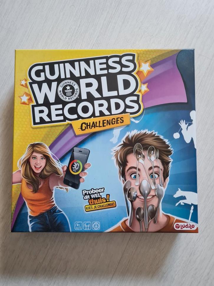 Guinness World Records Challenges Bordspel, Hobby en Vrije tijd, Gezelschapsspellen | Bordspellen, Zo goed als nieuw, Drie of vier spelers