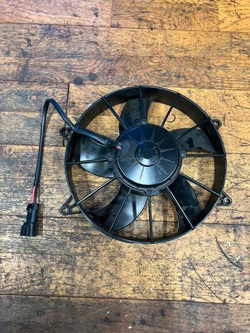 Spal ventilator nieuw 24V beschikbaar voor biedingen