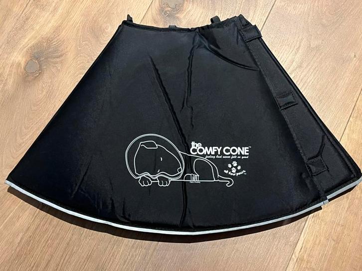 Comfy cone hond xxl, Dieren en Toebehoren, Hondenkleding, Zo goed als nieuw, Overige hondenkleding, Ophalen of Verzenden