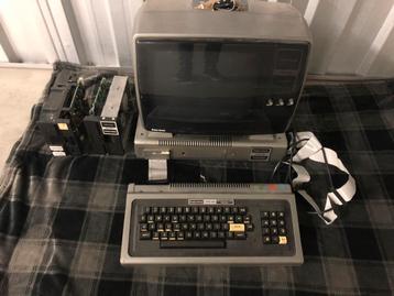 Complete Tandy TRS-80 Model I set. beschikbaar voor biedingen