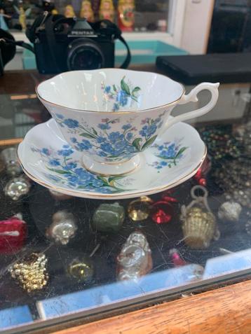 Royal Albert Chelsea garden forget me not Kop en Schotels beschikbaar voor biedingen