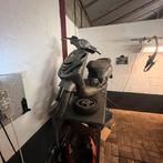 Zip frame plus kappen blok gts 50 er bij zonder pap, Fietsen en Brommers, Ophalen, Gebruikt, Kap, Piaggio