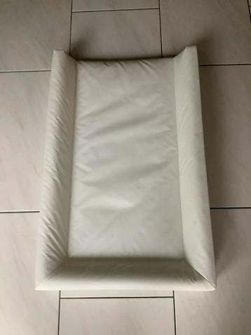 Aankleedkussen - Zo goed als nieuw beschikbaar voor biedingen