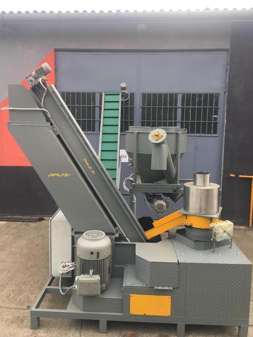 Pelletpers, compacte pellet pers, Zakelijke goederen, Machines en Bouw | Houtbewerking, Ophalen of Verzenden