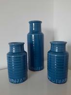 3 Leuke Blauwe Handmade Vazen, Ophalen, Blauw, Aardewerk of Porselein, Zo goed als nieuw