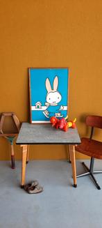 Vintage school tafeltje met linoleum blad, bureautje, Gebruikt, Vintage, Ophalen of Verzenden, Bureau