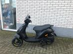 GAVE PIAGGIO ZIP SP 45 4-T MAT ZWART BROM  BJ2019 6.000KM