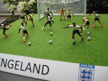 ENGELAND beschikbaar voor biedingen