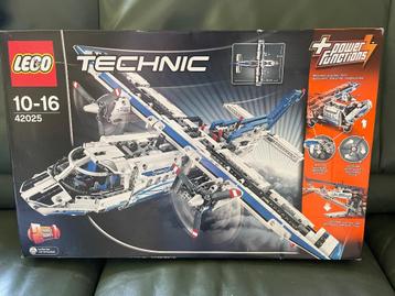 Lego Technic set 42025 Vrachtvliegtuig, nieuw in ongeopende  beschikbaar voor biedingen