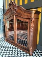 Antieke vitrinekast, kuifkast, hangkast., Antiek en Kunst, Ophalen