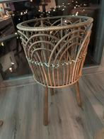 Rotan plantenstandaard, Huis en Inrichting, Woonaccessoires | Zuilen en Pilaren, Ophalen, Gebruikt