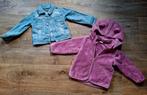 Spijkerjas en teddy vest met afneembare capuchon maat 74/80, Ophalen of Verzenden, Zo goed als nieuw, Meisje, Jasje