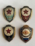 Sovjet / Russische militaire insignes – set van 4 stuks, Verzenden, Landmacht, Overige gebieden, Embleem of Badge