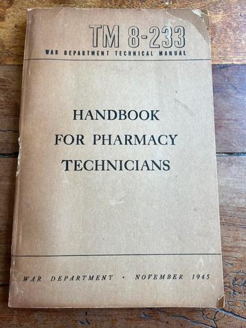 WO2 Amerikaans handboek apotheker medical hospik 1945 beschikbaar voor biedingen