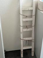 Decoratieve ladder voor foto's of feestjes, Ophalen, Zo goed als nieuw, Ladder, Minder dan 2 meter