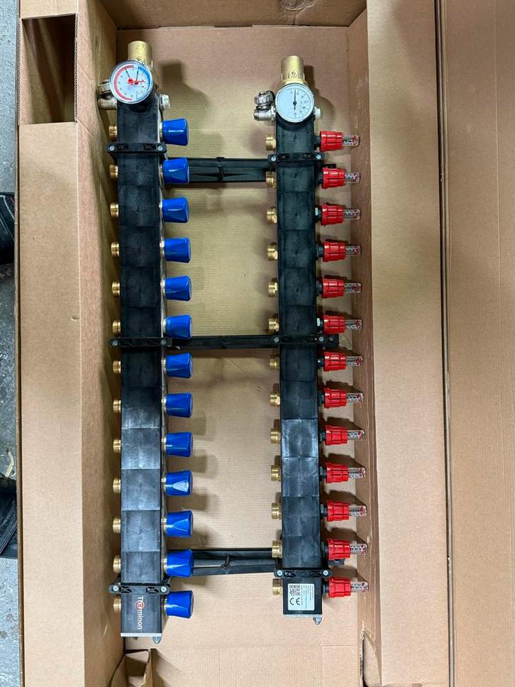 Therminon  kunstof Ltv Verdeler 13 Groeps - Nieuw in doos, Doe-het-zelf en Verbouw, Sanitair, Nieuw, Overige typen, Ophalen of Verzenden
