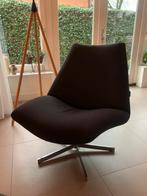 Moderne zwart stoffen draaifauteuil., Ophalen, 75 tot 100 cm, Zo goed als nieuw, 75 tot 100 cm