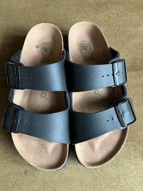 Slippers Birkenstock mt 37 (38), Kleding | Dames, Schoenen, Zo goed als nieuw, Slippers, Zwart, Ophalen of Verzenden