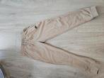 Nike joggingbroek beige maat 146 - 158, Kinderen en Baby's, Kinderkleding | Maat 152, Ophalen of Verzenden, Zo goed als nieuw