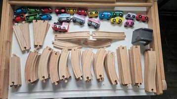 Houten treinbaanen truck - 100 onderdelen  beschikbaar voor biedingen