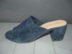 Lina Locchi suede peeptoe hakken, sandalen maat 39, Lina Locchi, Zo goed als nieuw, Sandalen of Muiltjes, Ophalen of Verzenden