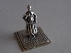 Miniatuur zilver CQ12 vrouw + dienblad zilveren miniaturen, Antiek en Kunst, Ophalen of Verzenden, Zilver