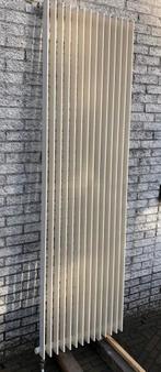 VASCO Design radiator wit  maat Breed 60 cm. Hoogte 200cm., Doe-het-zelf en Verbouw, Verwarming en Radiatoren, Ophalen, 60 tot 150 cm