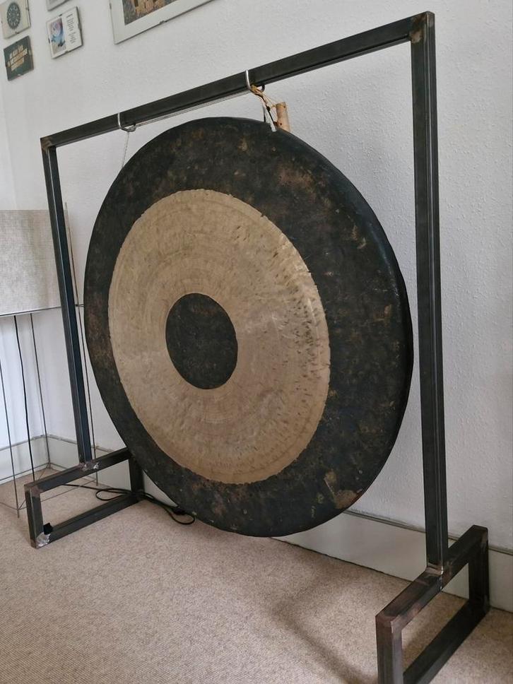 Grote Gong met Standaard - 106x110cm, Muziek en Instrumenten, Overige Muziek en Instrumenten, Gebruikt, Ophalen
